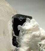 "ELBAITE & QUARTZ"